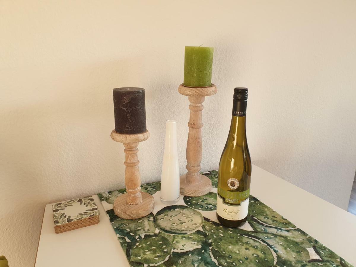 Riesling - Helle Und Grosszuegige Mit Guter Anbindung * Mayence